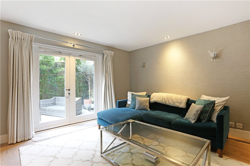 3 bed house for sale in Butlers & Colonial Wharf, London 6