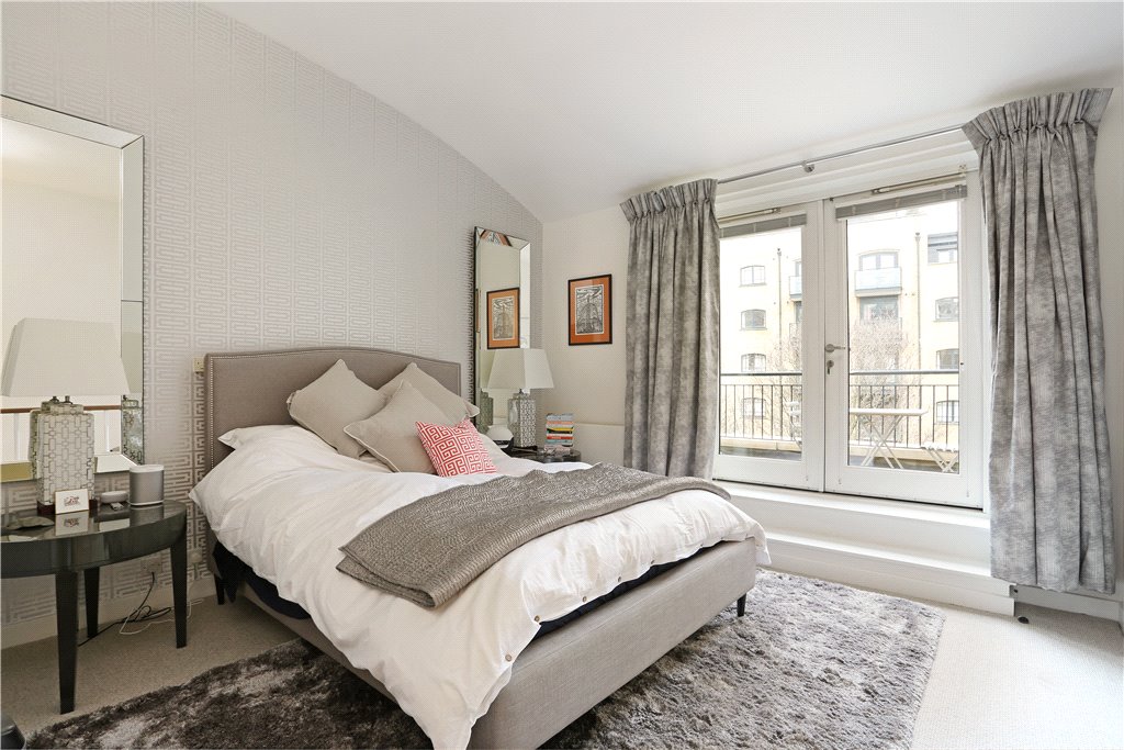3 bed house for sale in Butlers & Colonial Wharf, London 9