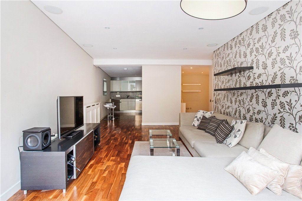 1 bed apartment for sale in Shad Thames, London  - Property Image 12