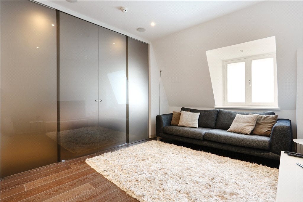 2 bed apartment for sale in Marconi House, 335 Strand 7