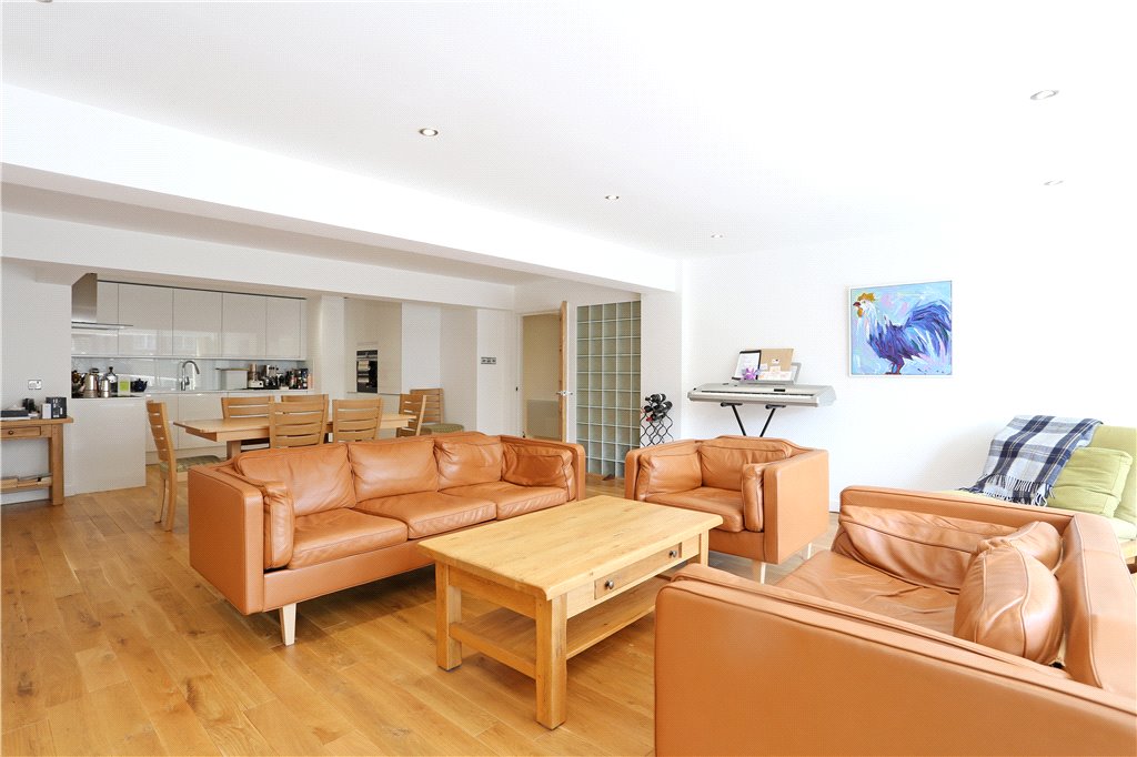 2 bed apartment for sale in Cinnamon Wharf, 24 Shad Thames 3