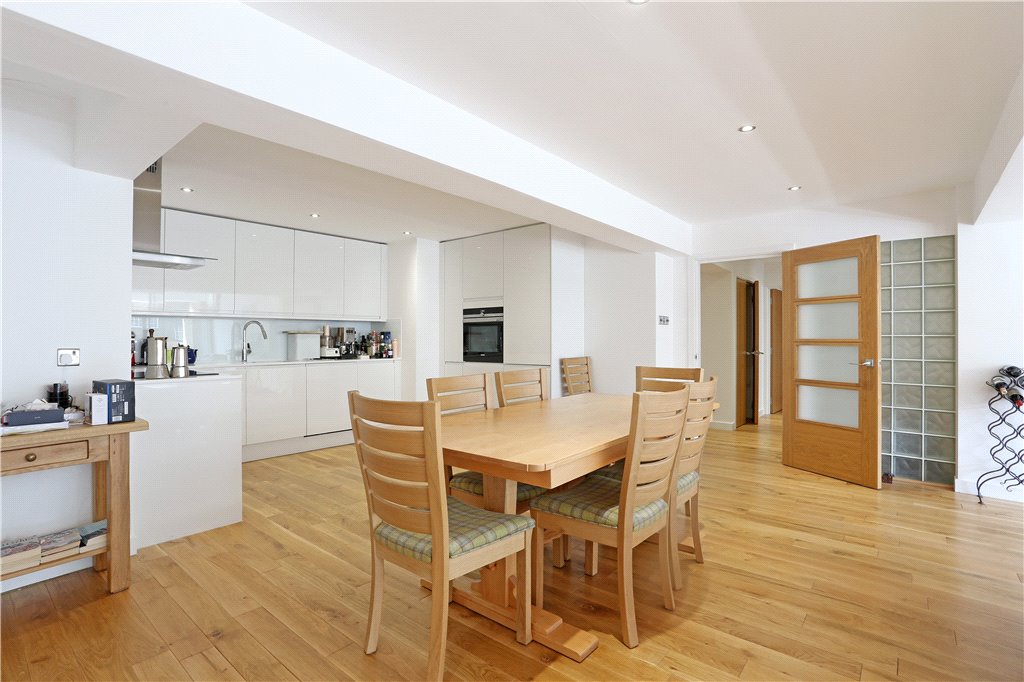2 bed apartment for sale in Cinnamon Wharf, 24 Shad Thames 6