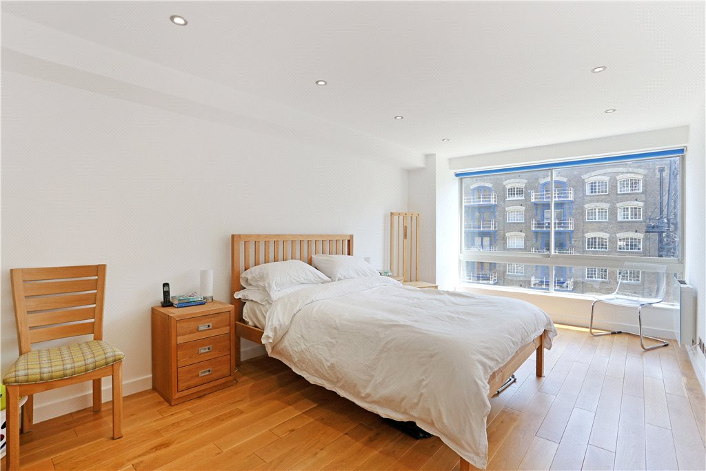2 bed apartment for sale in Cinnamon Wharf, 24 Shad Thames 7