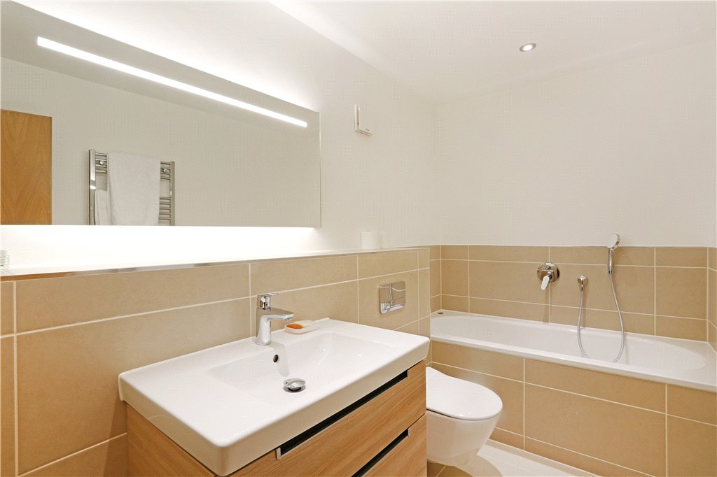 2 bed apartment for sale in Cinnamon Wharf, 24 Shad Thames 8