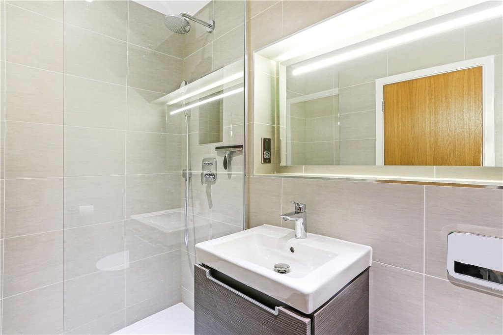 2 bed apartment for sale in Cinnamon Wharf, 24 Shad Thames  - Property Image 12