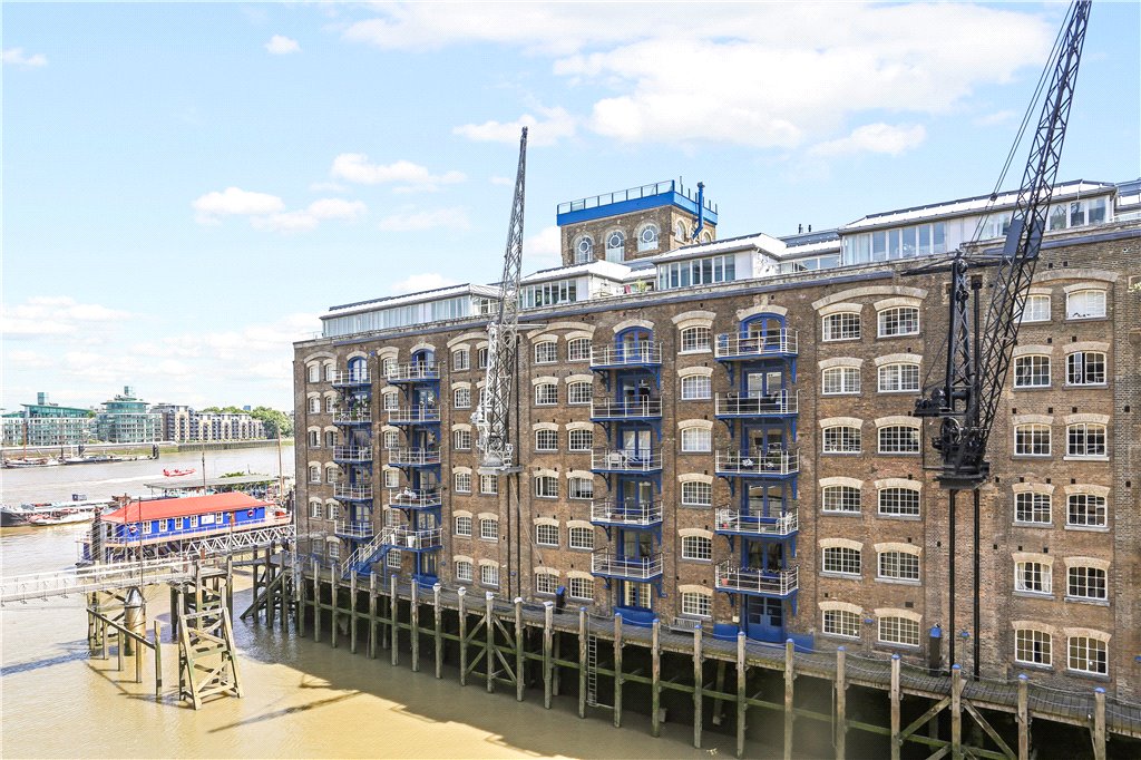 2 bed apartment for sale in Cinnamon Wharf, 24 Shad Thames 2
