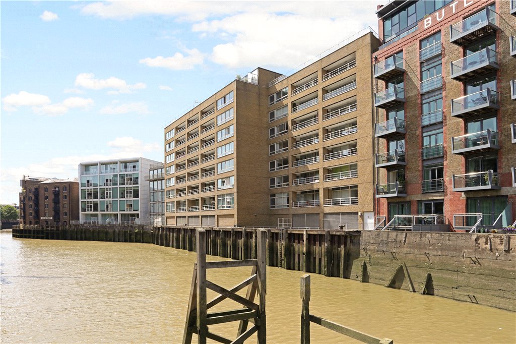 2 bed apartment for sale in Cinnamon Wharf, 24 Shad Thames 12