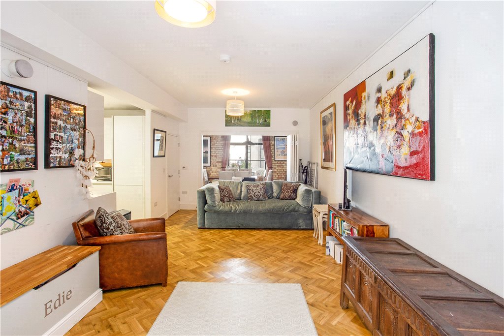2 bed apartment for sale in Spa Road, London  - Property Image 3