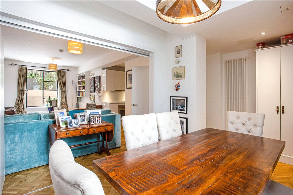 2 bed apartment for sale in Spa Road, London  - Property Image 6