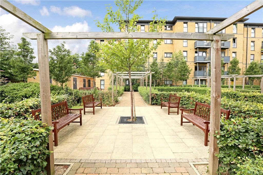 2 bed apartment for sale in Sandover House, 124 Spa Road 14