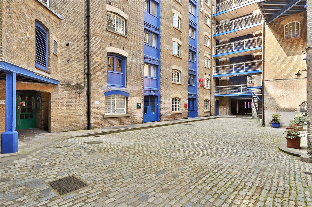 2 bed apartment for sale in New Concordia Wharf, Mill Street 7