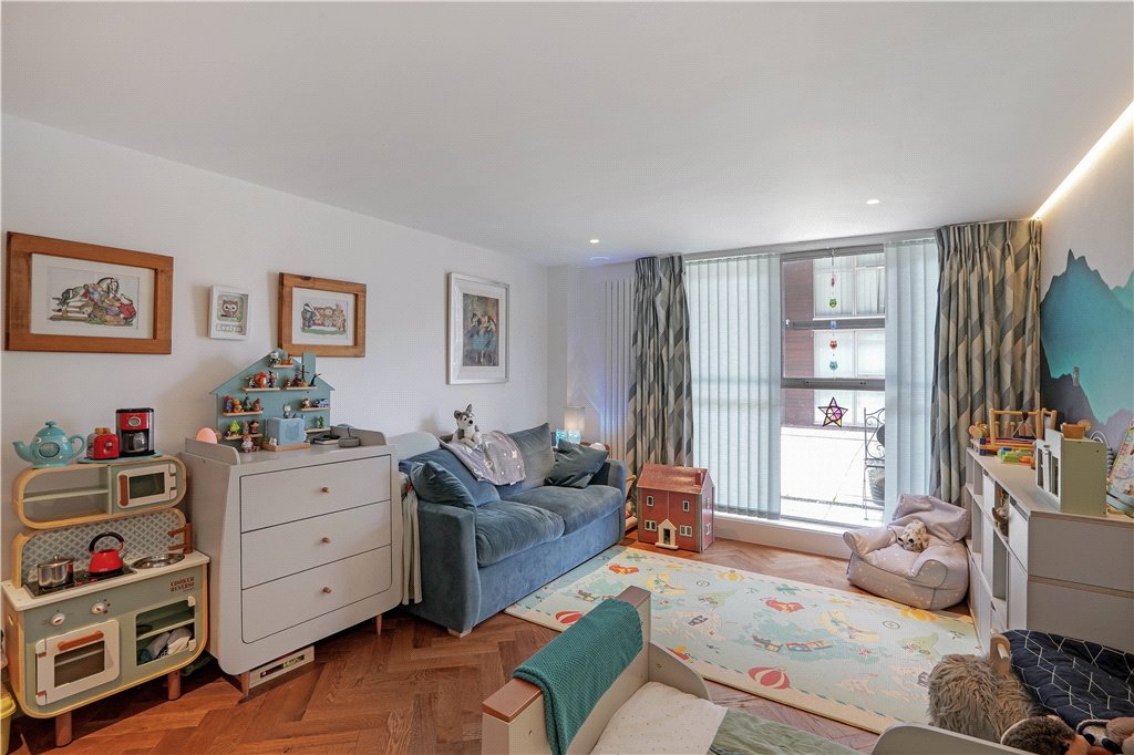 2 bed  for sale in Renforth Street, London 17