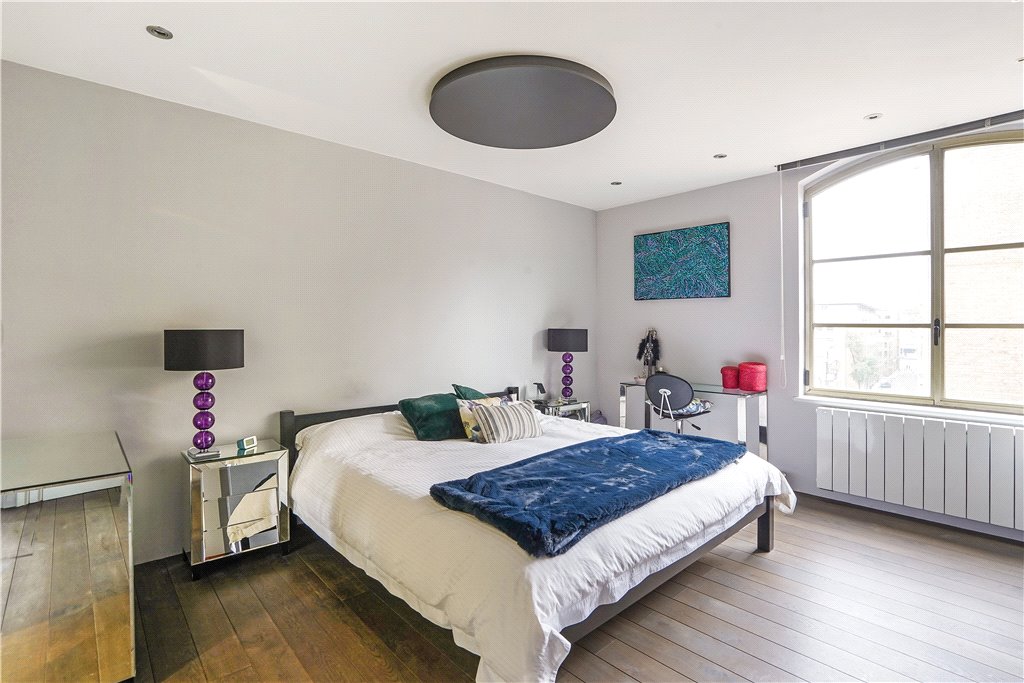3 bed apartment for sale in Queen Elizabeth Street, London  - Property Image 14