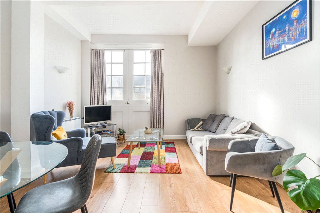 2 bed apartment for sale in Gainsford Street, London 15