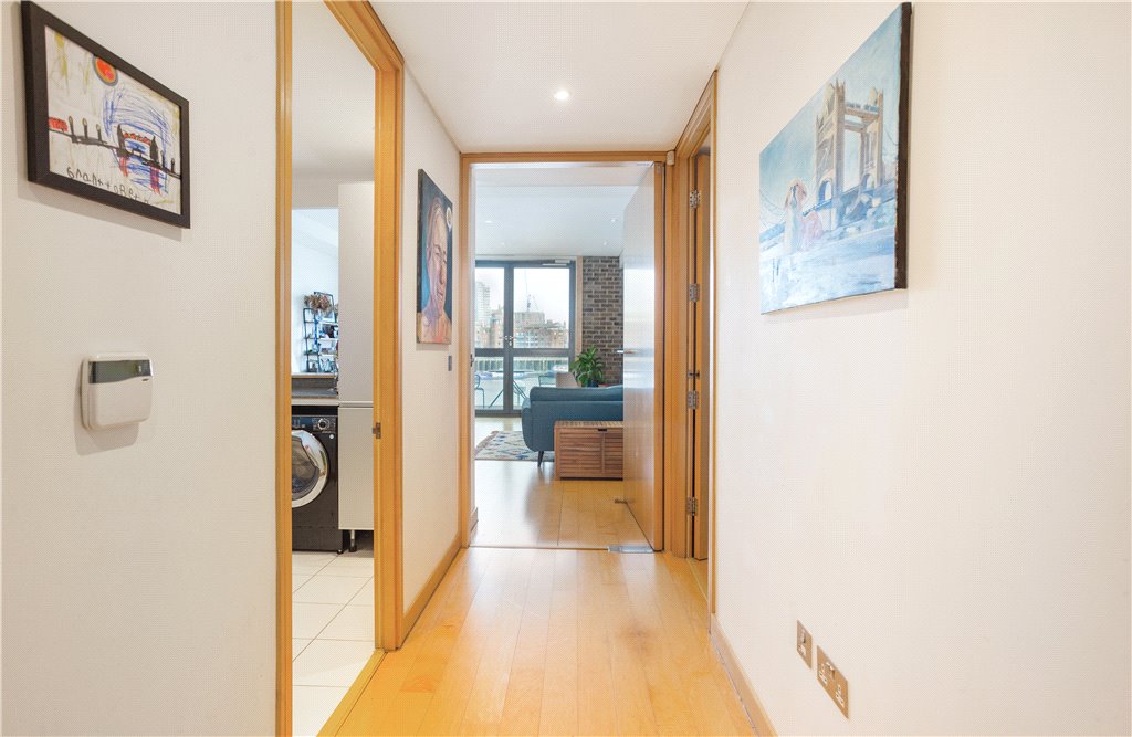 1 bed apartment for sale in Shad Thames, London  - Property Image 14