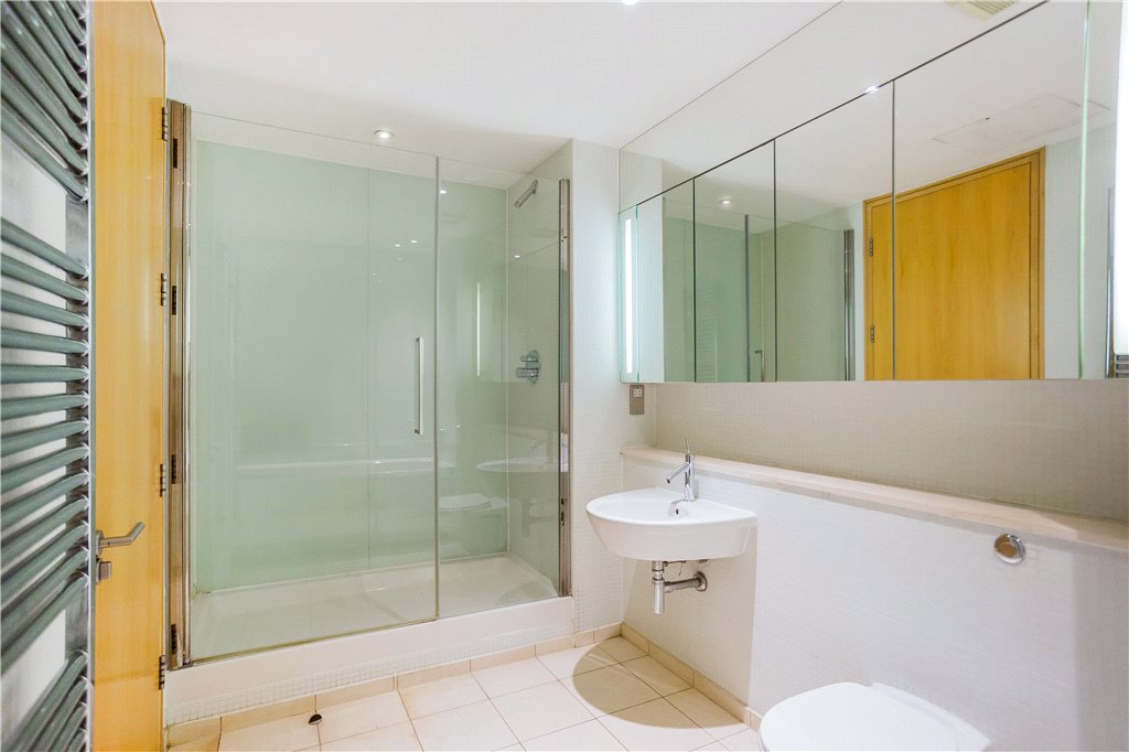 1 bed apartment for sale in Shad Thames, London  - Property Image 9