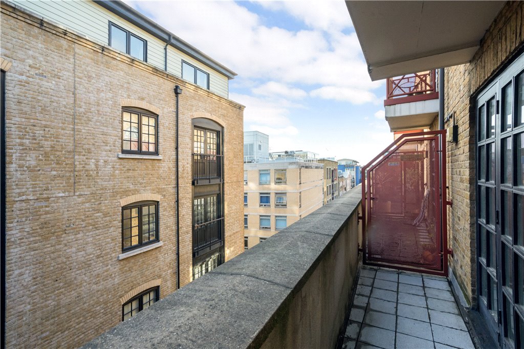 3 bed maisonette for sale in Gainsford Street, London  - Property Image 19