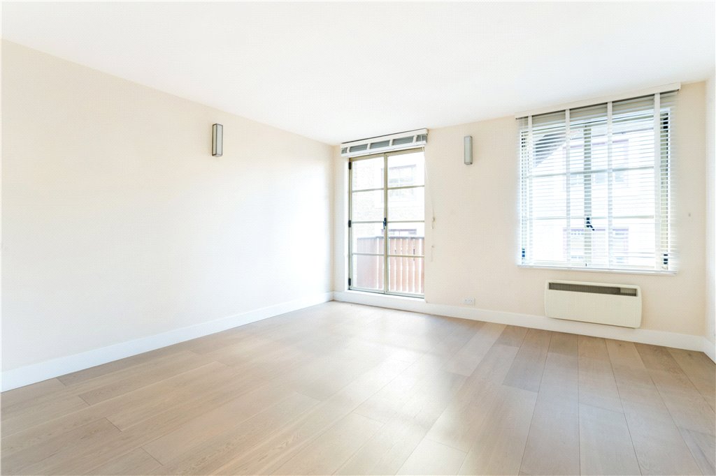 1 bed apartment for sale in Queen Elizabeth Street, London  - Property Image 1