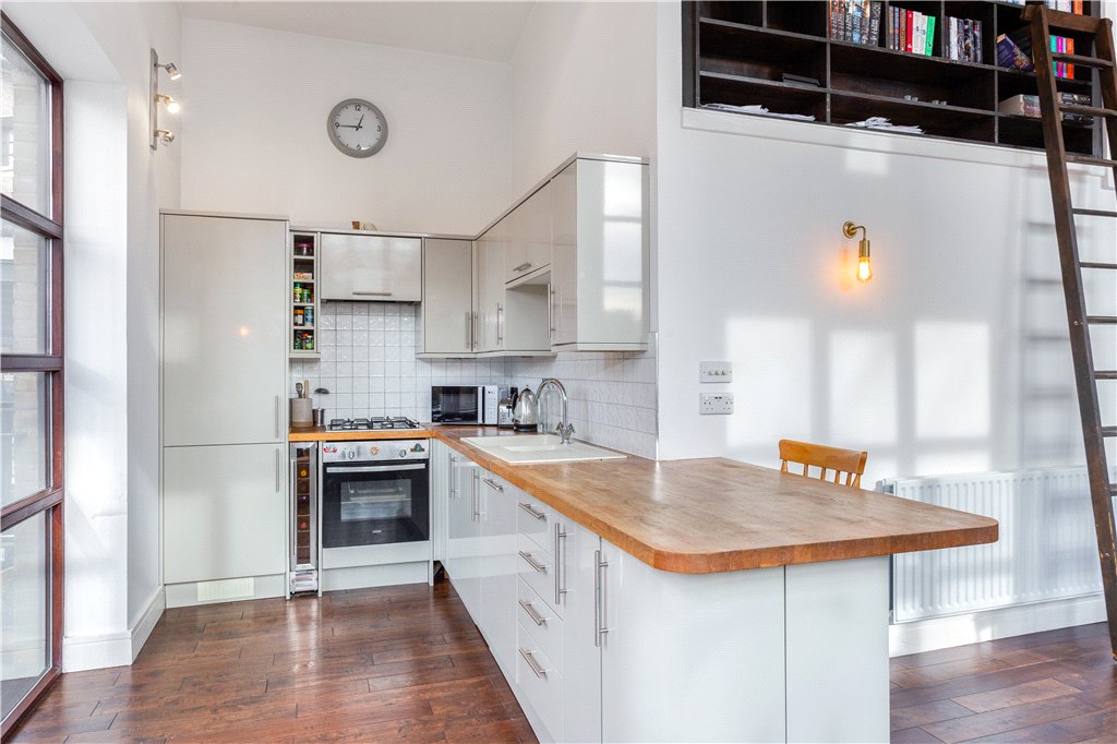 2 bed apartment for sale in Mill Street, London  - Property Image 4