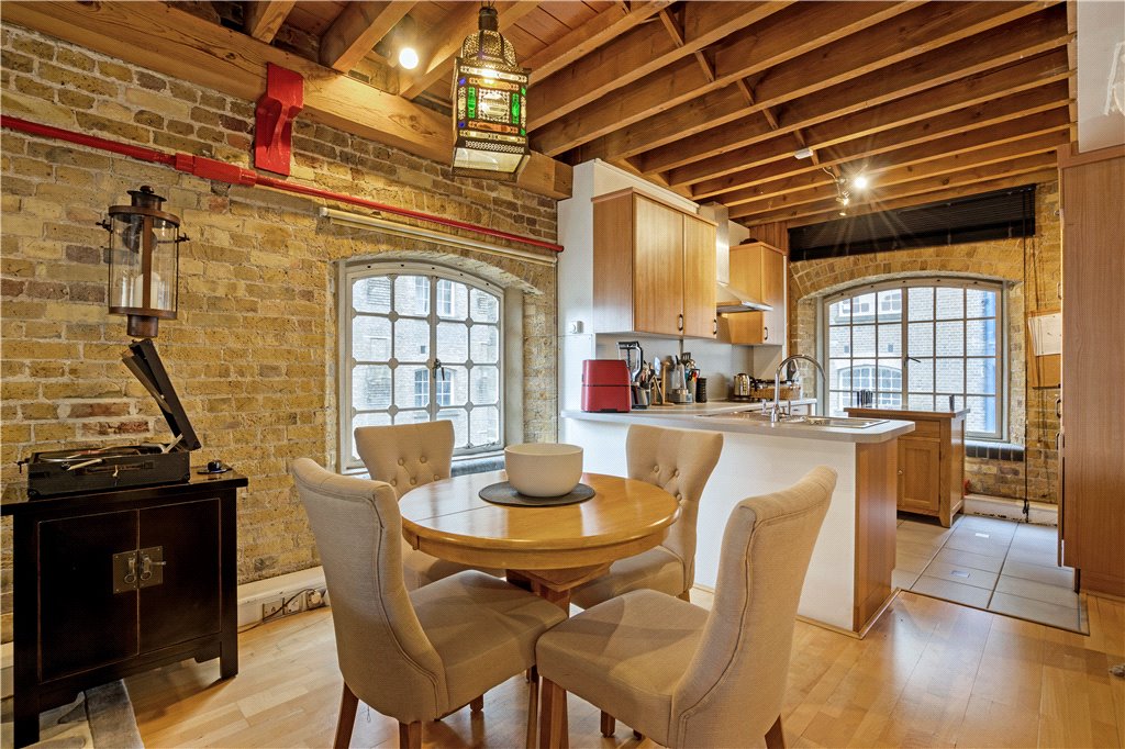 2 bed apartment for sale in Mill Street, London  - Property Image 3