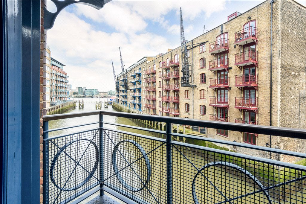 1 bed apartment for sale in Shad Thames, London  - Property Image 2