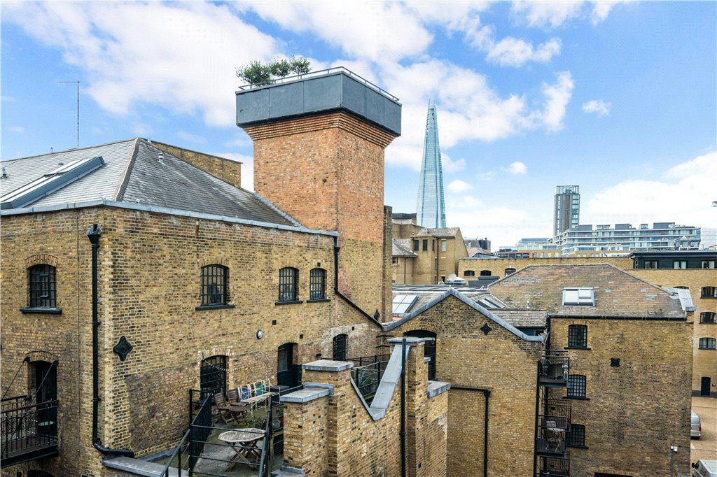 1 bed apartment for sale in Shad Thames, London  - Property Image 15