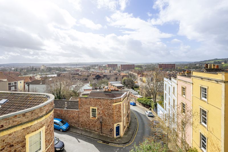 2 bed flat for sale in Ambra Vale West, Bristol  - Property Image 18