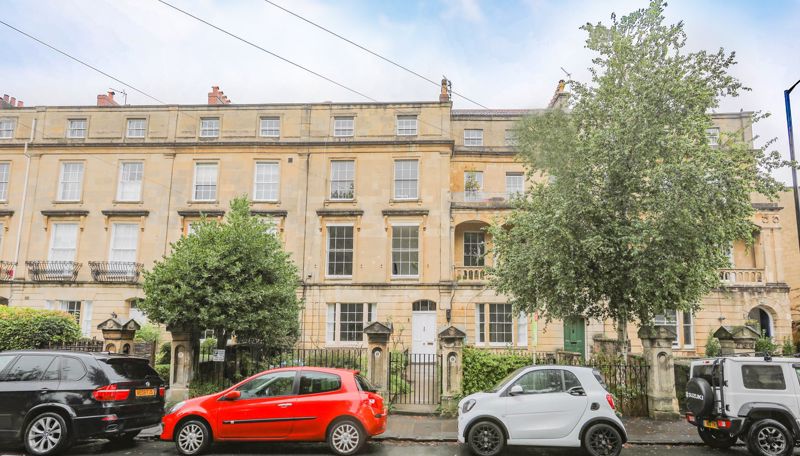 2 bed flat for sale in Apsley Road, Bristol 0