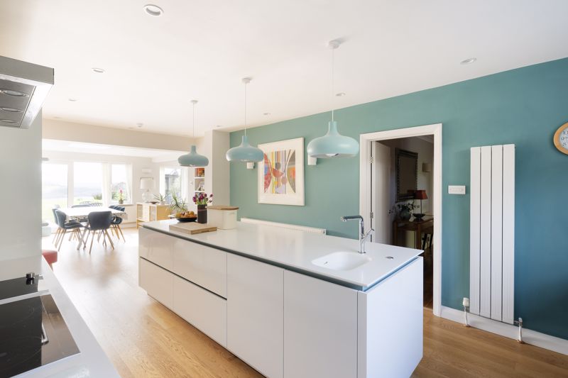 5 bed house for sale in Heath Ridge, Bristol  - Property Image 3