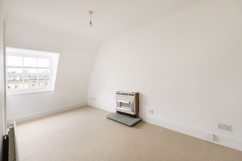 1 bed flat for sale in Richmond Terrace, Bristol  - Property Image 2