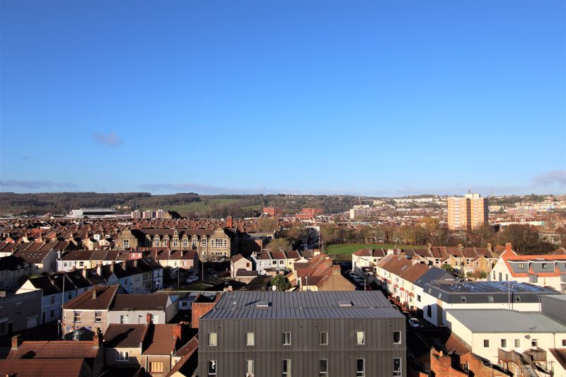 2 bed flat for sale in Skypark Road, Bedminster  - Property Image 10