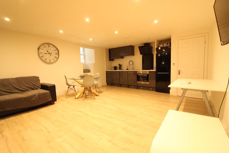 Fully furnished as pictures. Lower floor maisonette TVs included. Fantastic Two double bedroom apartment available to rent immediately.  The property is situated in the heart of Clifton Village. A 5 week deposit will be required. Available now. Offered Furnished 