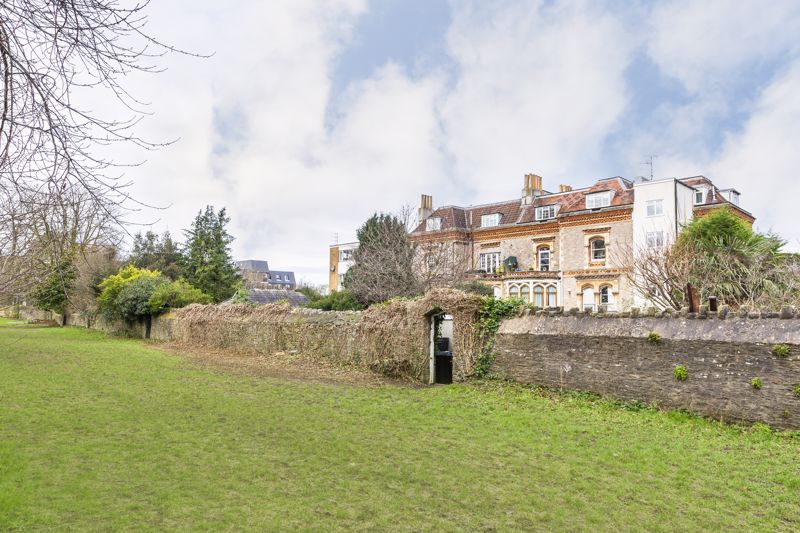<br/><br/>Guide Range £375,000 - £400,000. Ground floor maisonette two bedroom period apartment with high ceilings, its own private entrance and direct access to the communal gardens; located on The Avenue, a prestigious residential road adjacent to The Downs with its acres of open land, bounded by the spectacular Avon Gorge and Clifton Suspension Bridge with close road/bus links to the many amenities of Bristol and Cribbs Causeway.   The light and airy accommodation includes, hall, 16ft sitting room, two double bedrooms, 15ft Dining room, bathroom plus separate 12ft kitchen.  Further features include covered off road parking and use of communal gardens accessed via french doors  from the dining room.