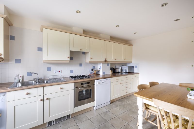 3 bed house for sale in Pear Tree Avenue, Bristol  - Property Image 3