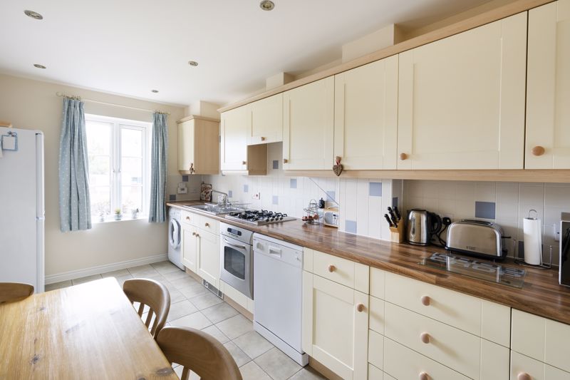 3 bed house for sale in Pear Tree Avenue, Bristol  - Property Image 4