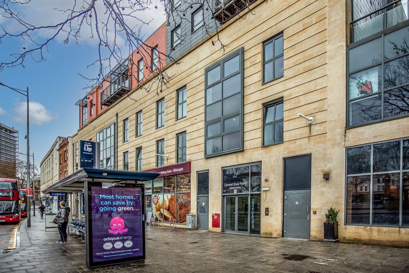 Flat for sale in Broad Quay, Bristol 0