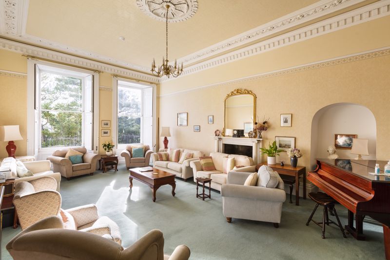 1 bed for sale in Eugenie House, Royal York Crescent  - Property Image 2