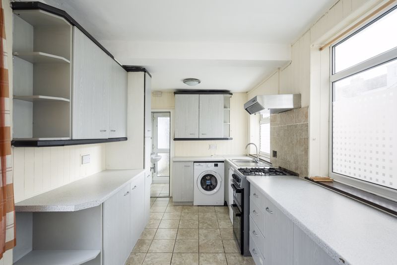3 bed house for sale in Beaconsfield Road, Bristol  - Property Image 3
