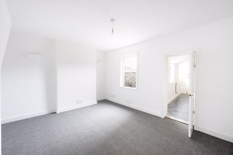 2 bed house for sale in West Street, Bristol  - Property Image 4