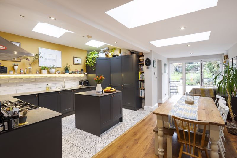 3 bed house for sale in Arch Grove, Bristol - Property Image 1