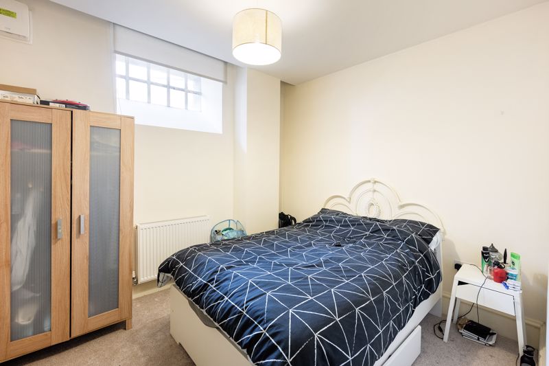 2 bed flat for sale in Guinea Street, Bristol  - Property Image 4