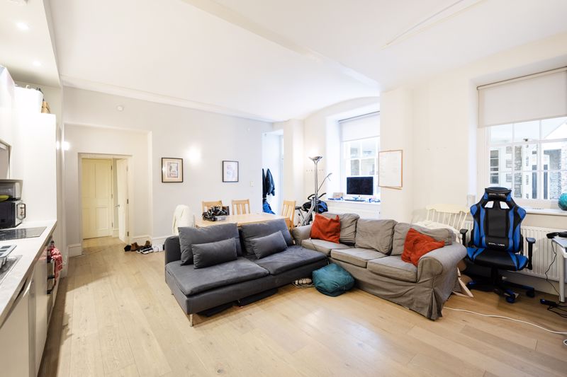 2 bed flat for sale in Guinea Street, Bristol  - Property Image 3