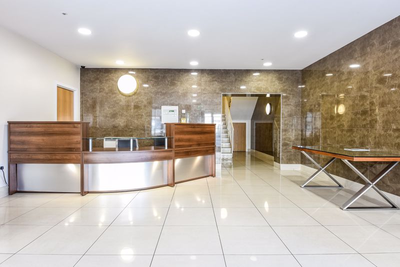 1 bed flat for sale in Meridian Plaza, Cardiff  - Property Image 9