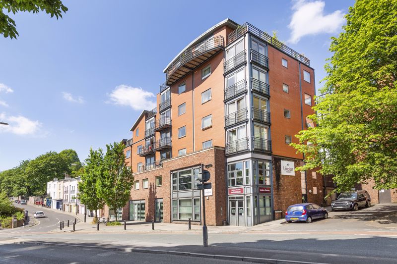 2 bed flat for sale in Jacobs Building, Bristol  - Property Image 1
