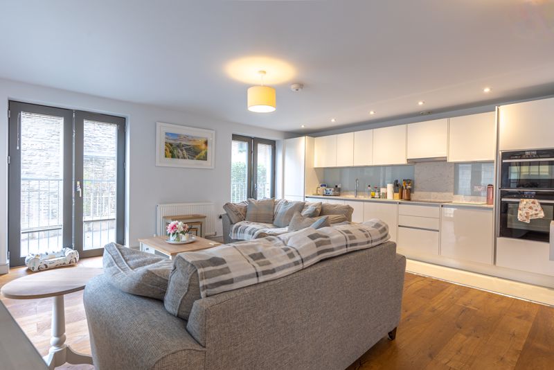 2 bed flat for sale in French Yard, Bristol  - Property Image 5
