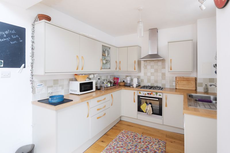 2 bed house for sale in Hill Street, Bristol  - Property Image 2