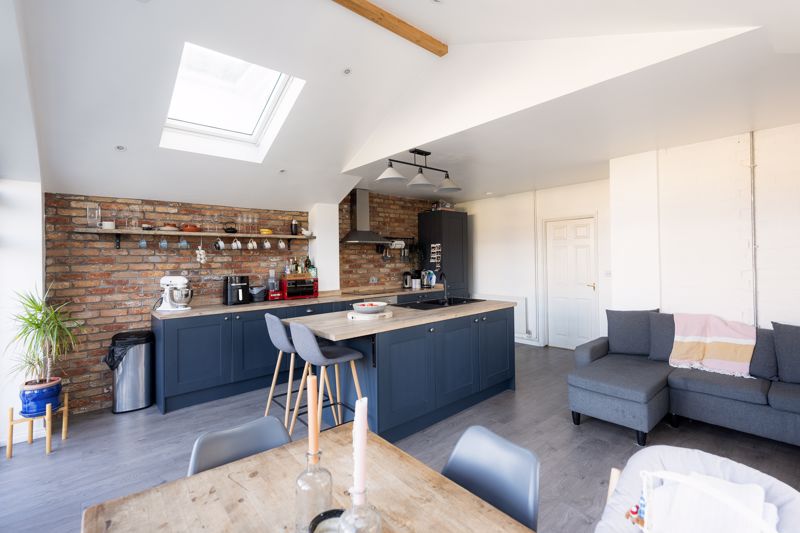 2 bed house for sale in Marksbury Road, Bristol  - Property Image 5