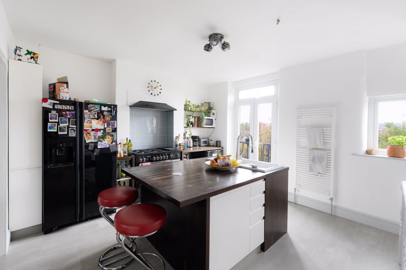 3 bed house for sale in Mendip Road, Bristol  - Property Image 3