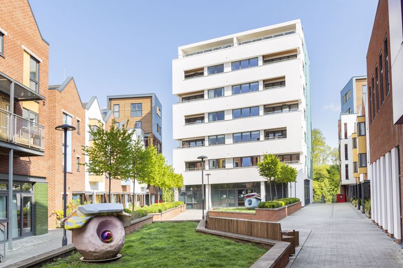 1 bed flat for sale in Paintworks, Bristol  - Property Image 1