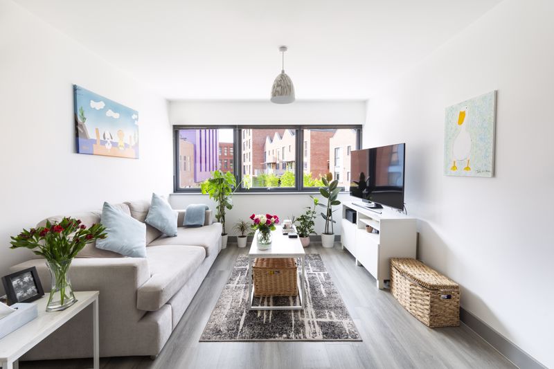 1 bed flat for sale in Paintworks, Bristol  - Property Image 2